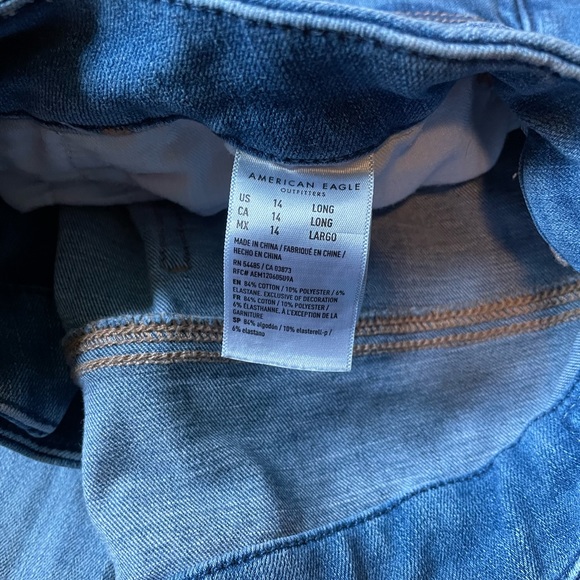 American Eagle Jeans - Picture 3 of 6